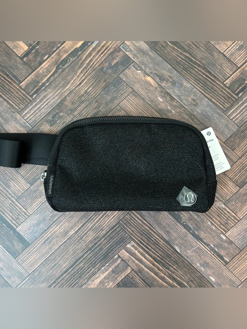 NWT Lululemon Everywhere Belt Bag *Glitter In Black/Gunmetal